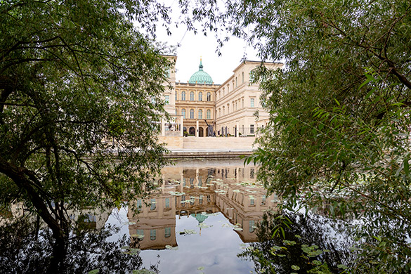 Neue Ausstellung Palais Barberini Hotel Potsdam
